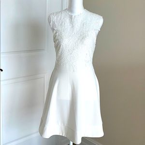 PRIVY white lace top dress M